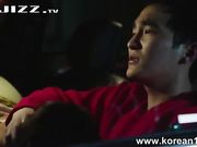 韩国三级 - 风骚小模特在公众场所和男人肏屄