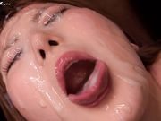 大奶萌妹说只有颜射才能满足我 来射吧