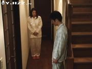 真实日本版好吃不过饺子好玩不过嫂子