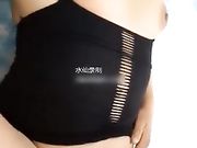 超开放女主播直播骑在男友大屌上狂甩那对大奶子