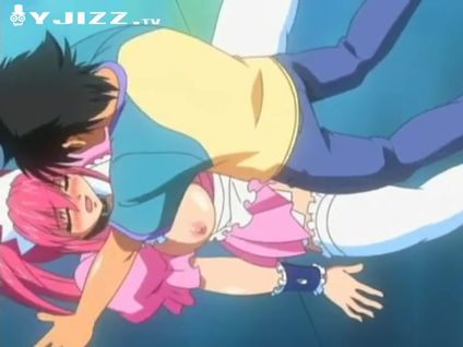 狂艹制服嫩学妹 激情动人的呻吟声