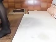 牛掰女主播穿着黑色微信PM个男的过来直播啪啪