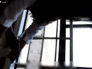 某航空公司空姐穿着制服大尺度私拍被摄像师用假鸡巴震蛋玩逼逼