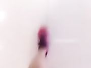 美女主播在川流不息的商场往自己逼里塞跳蛋开震动直播