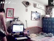 家庭实况360监控拍老公想要了 不停挑逗媳妇 两个乳房吧唧吧唧轮流吸