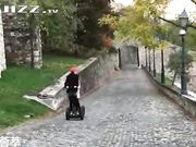 洋老外系列之带小姐妹一起玩平衡车