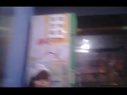 找到隐藏在城中村的便利店内一个快餐店 居然有个如此极品美少妇