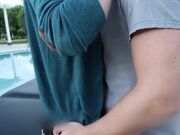 骚少妇在泳池边给老外舔鸡巴 接着干骚穴插屁眼从天亮干到天黑