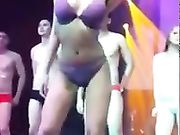 国内很少能够看到的内衣秀脱衣秀 真的是大饱眼福