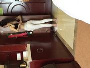 约炮农村小妹偷拍她洗澡