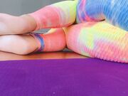 练瑜伽的妻子真的令人把持不住提枪抽插口爆