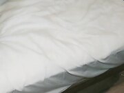 老婆丈母娘激情群P两手撸鸡嘴里口还被草01