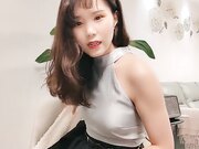 长发女神一直骚话掰穴自慰粉嫩蝴蝶逼01