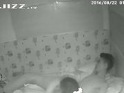 黑客破解水滴摄像头偷拍小伙难怪如此单薄日干夜干都被女朋友吸干巴了