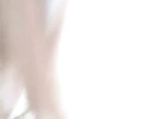 重金邀请知名女优22岁极品美女一对大白兔满分