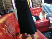 两个嫩妹子ktv激情啪啪大秀沙发上口交