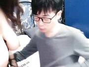 爆乳黑丝御姐全程露脸跟小哥激情啪啪 性感妩媚的大奶子深喉口交大鸡巴