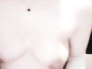 怀孕也要开车直播！肏极品孕妻给兄弟们看