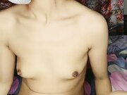 骚女居家被男友捅逼有屌都不干01