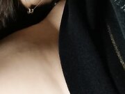 风情少妇深夜跟大哥户外车震 开档黑丝让大哥用跳蛋塞进逼里抽插浪叫呻吟