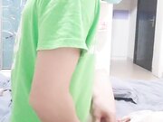 性感小野猫全程露脸丝袜情趣装诱惑跟小哥激情啪啪 口交大鸡巴让小哥吃奶玩逼