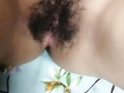 干妈的小儿子又想草逼了 全程露脸乱伦啪啪 干妈的口活真棒舔的小哥直哼哼