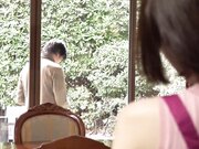 丈夫吸烟的5分钟内 公公在短时间内拿出 每天孕育10发3