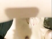 黄发骚女和炮友啪啪 爆炸糖口交上位自己动开腿大力猛操 很是诱惑喜欢不要错过