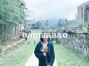 抖音80W粉丝超萌萝莉反差婊【一只喔】私拍流出人前露出3P喝尿野战