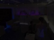 潜入传闻中每天客流量不断的性感歌舞店 彻查到底 1