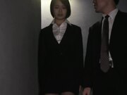 工作的妻子在出差时被性交精选2