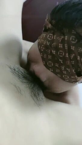 全网第一个女探屌 约炮附近人屌丝宾馆开房啪啪 小哥太紧张干会就射了 女皇还没高潮