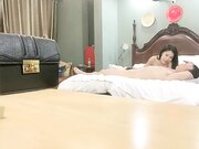 酒店公寓高价网约外围身高160性格活泼开朗小美女洋洋服务上流人瘦奶大急不可待