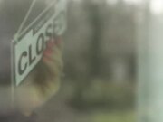 与艺妓基德和基拉一起做爱