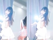 《顶流网红泄密千元定制》B站热舞主播【咬一口兔娘ovo】金主私定流行BGM脱衣裸舞