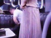 在KTV约颜值不错丰腴小姐姐 暧昧氛围妹子主动掏出鸡巴舔吸玩弄