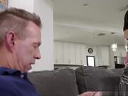 告诉继父 我们玩个游戏吧