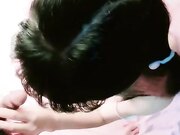 极品反差婊大一学妹 清纯可爱 皮肤雪白 而且还是双马尾 无套插入 啊啊啊大叫