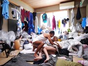 被隔壁垃圾屋的性慾怪物老人軟禁 反而沒逃跑且持續被迫體內射精的我 藤井蘭蘭1