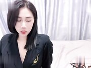 人妻女主播 为红与自称 经纪人肉体交易