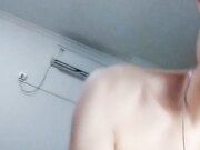 好色的纤细小女友