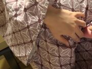 仅依靠自己的阴部感觉来引导她找到正确的答案 1