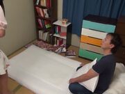 现在 他每天都通过自慰来安慰自己2