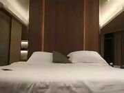 名侦探太浪深夜国外探花约了个双马尾萌妹子啪啪 蹲着深喉口交掰穴上位骑坐后入