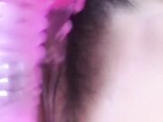 手机直播丰满萌萌的妹子全裸扣逼道具震动自慰秀