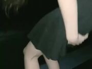 Avove苗条骚女和炮友电影院啪啪 翘屁股扭动按头口交后入抽插特写猛操