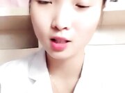 还没有结婚的寂寞美乳小护士浴室湿身自摸扣逼 鲍鱼粉嫩