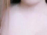 天台勾搭个说四川话正在晾床单的打工仔啪啪妹子嫌他鸡巴不够硬