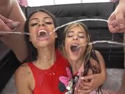 合法色情 佐伊 布雷尼