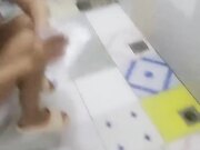 很真有几分神似 很漂亮的江南妹子 温婉 风情 能娶到这样的老婆真是有福气